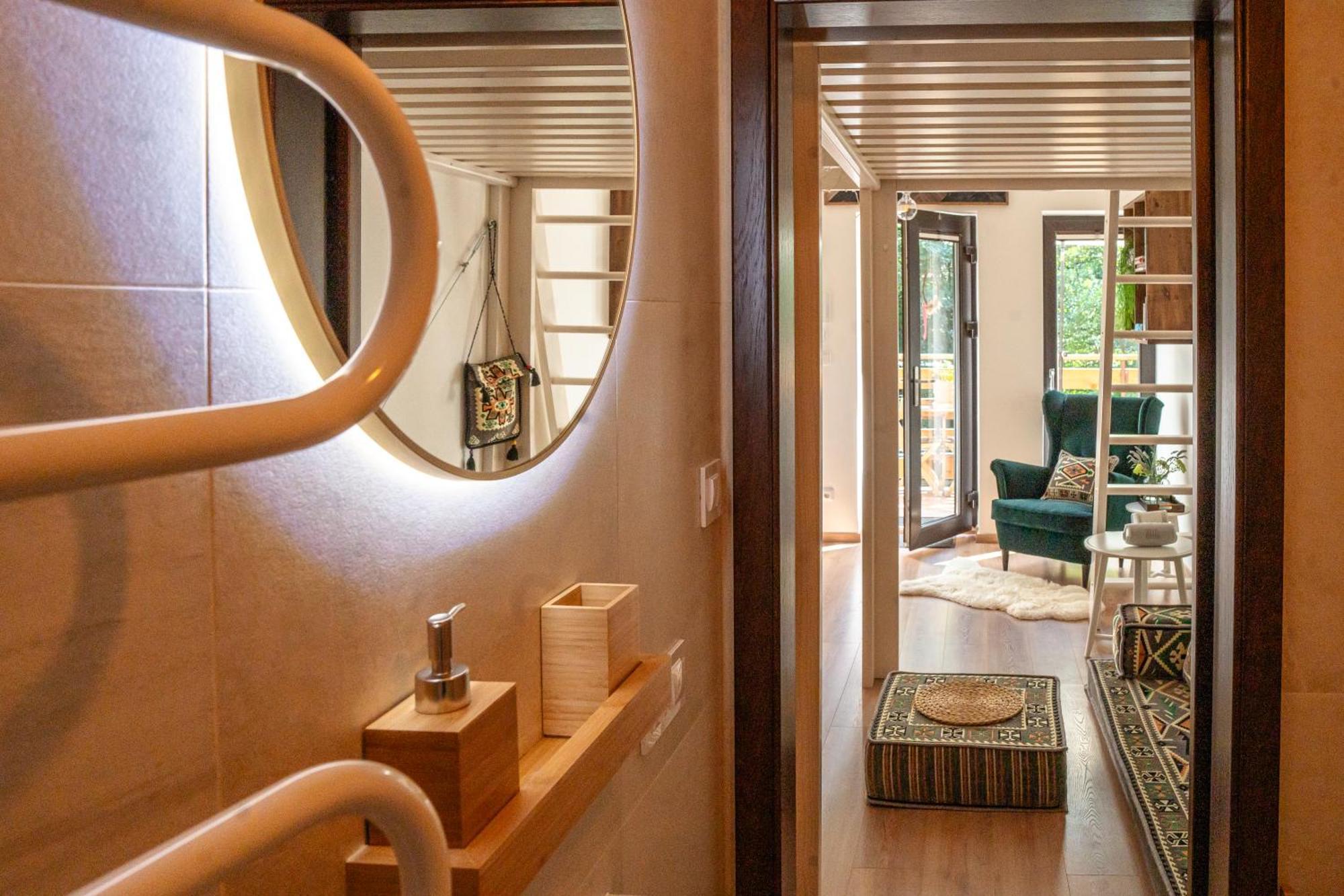 Apartman Spaleny Mlyn Lisnice Bagian luar foto