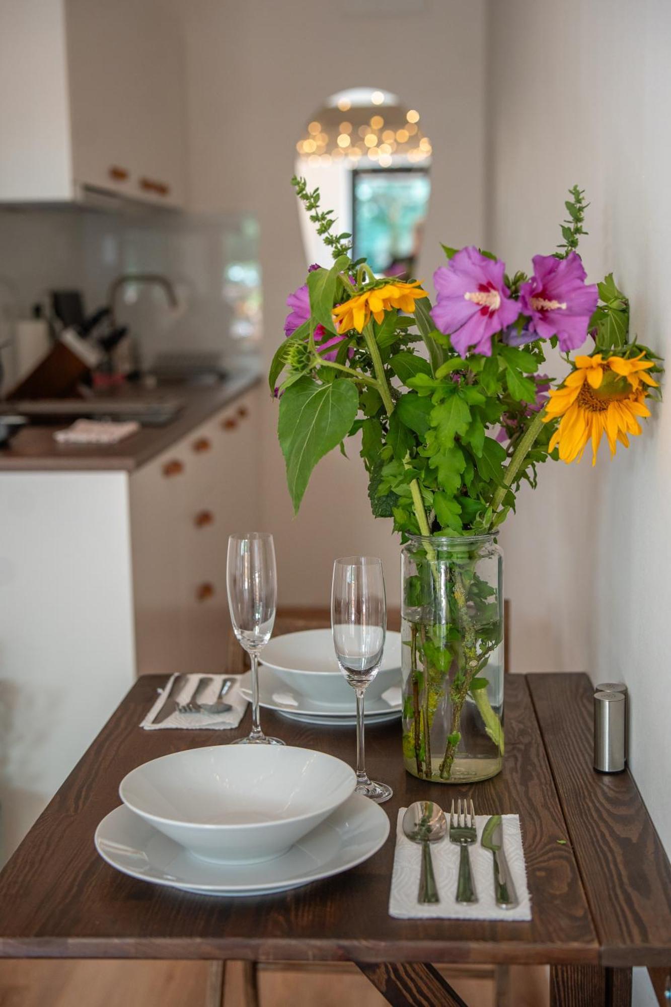 Apartman Spaleny Mlyn Lisnice Bagian luar foto